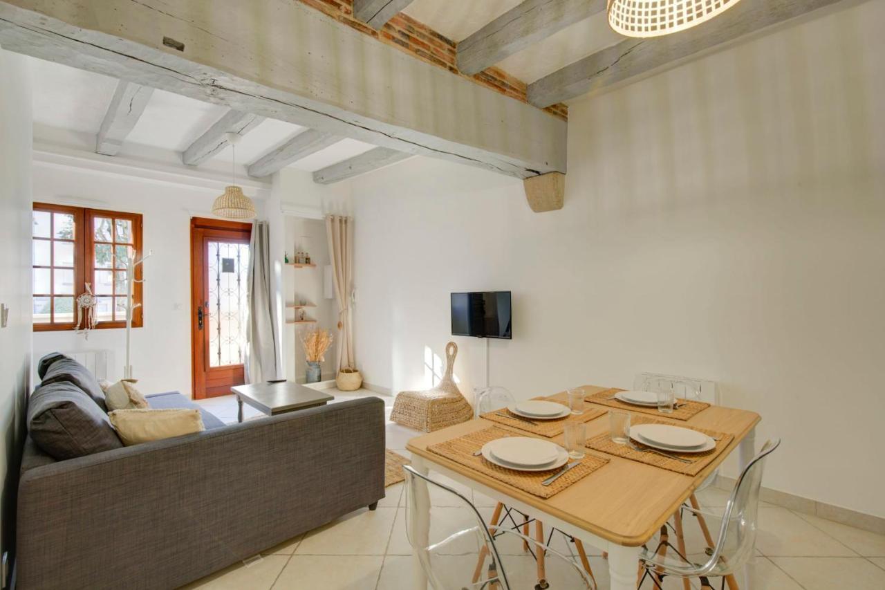 Apartment Le Chambord Beautiful Half-timbered House With Terrace *